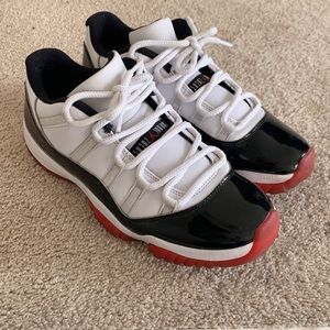 Jordan 11s Concord Breds